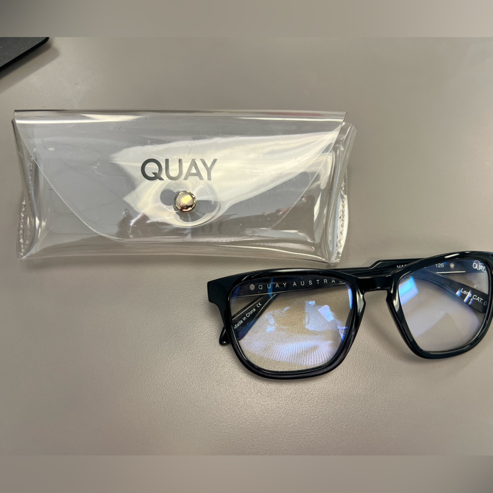 Quay Australia Blue light blocking glasses